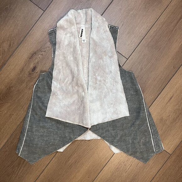 Amadi Anthropologie Soft Gray/Cream Draped Kady Sherpa Open Front Vest Size S - Picture 4 of 10